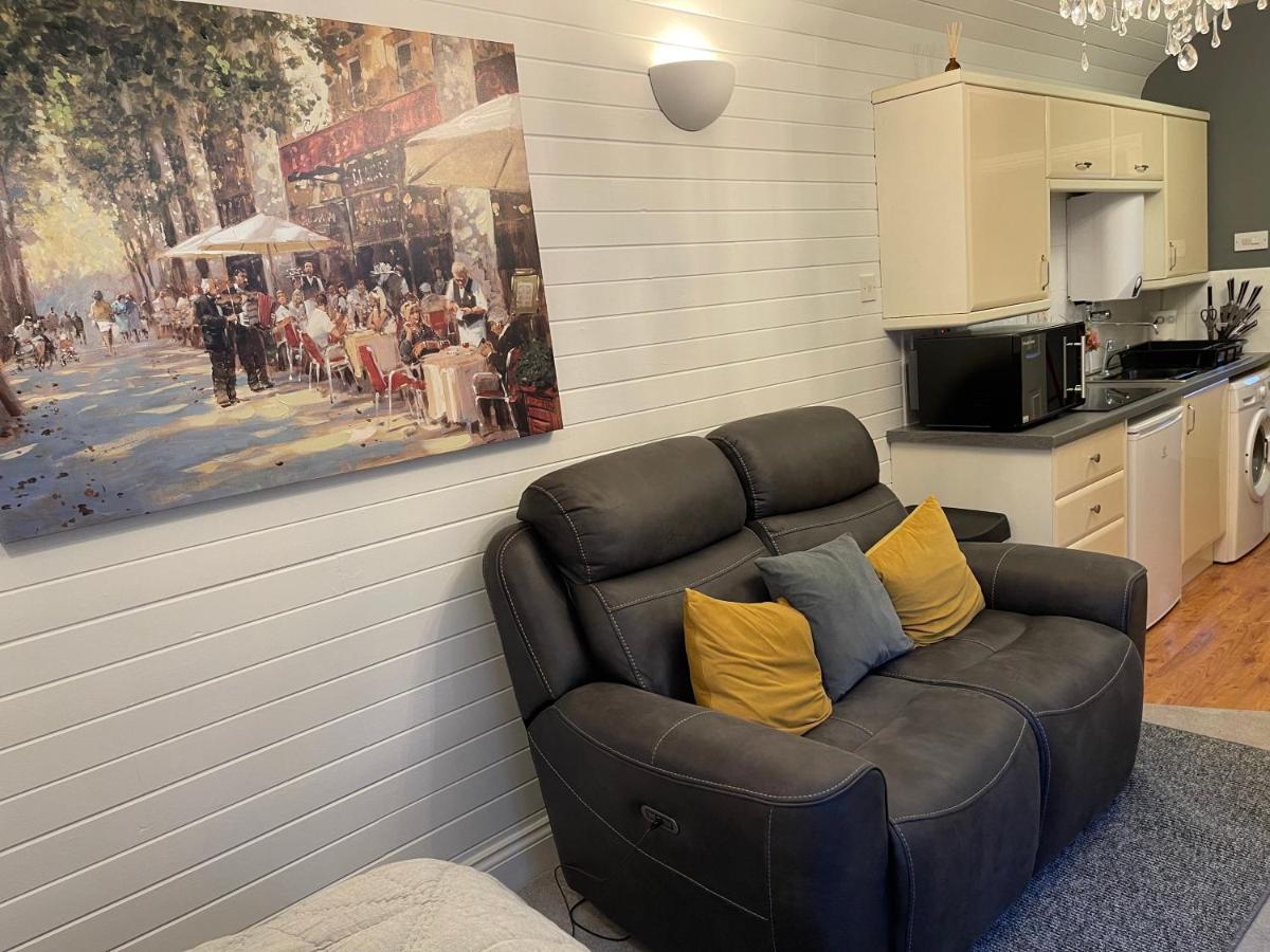 Cosy Cabin By The Seaside With Hot Tub Apartment Birchington-on-Sea Exterior photo